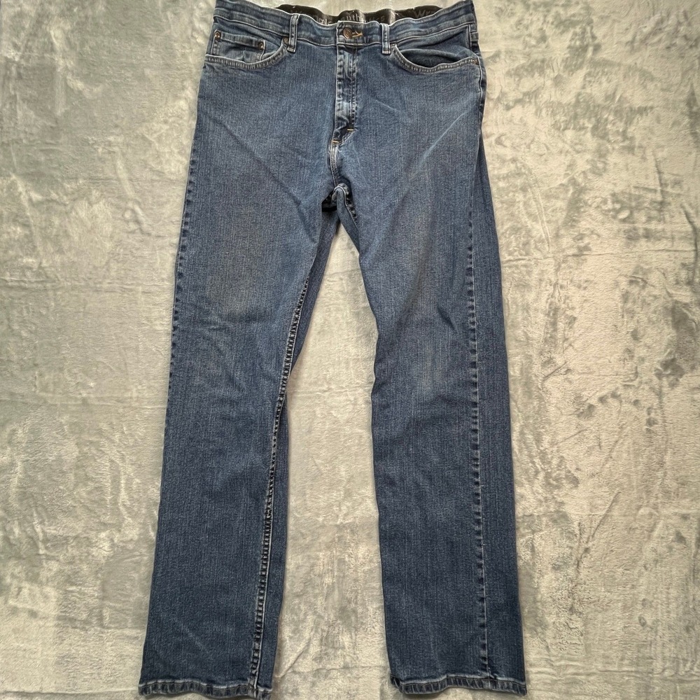 Wrangler Jeans Mens 35x34 Blue Straight Leg Stretch Denim Medium Wash